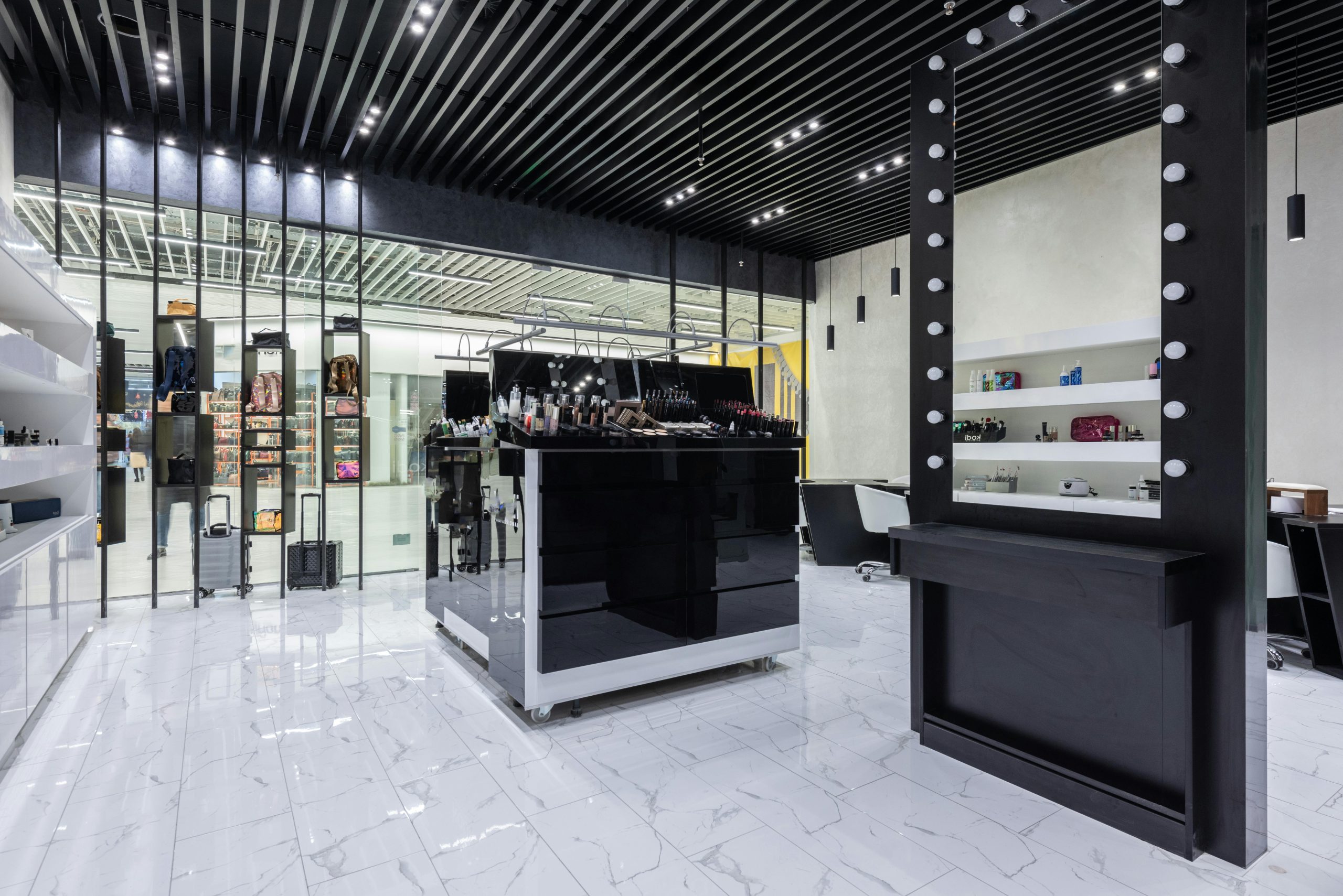 services-01 Photo Eclairage Magasin Scaled